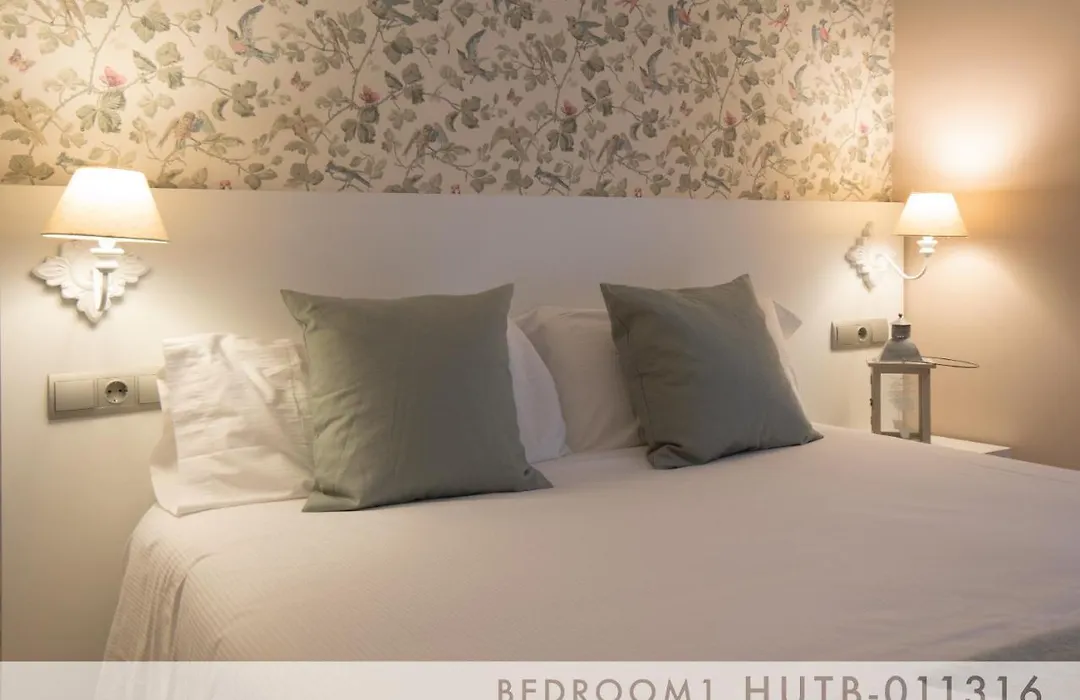 Suite Place Barcelona Còrsega-1